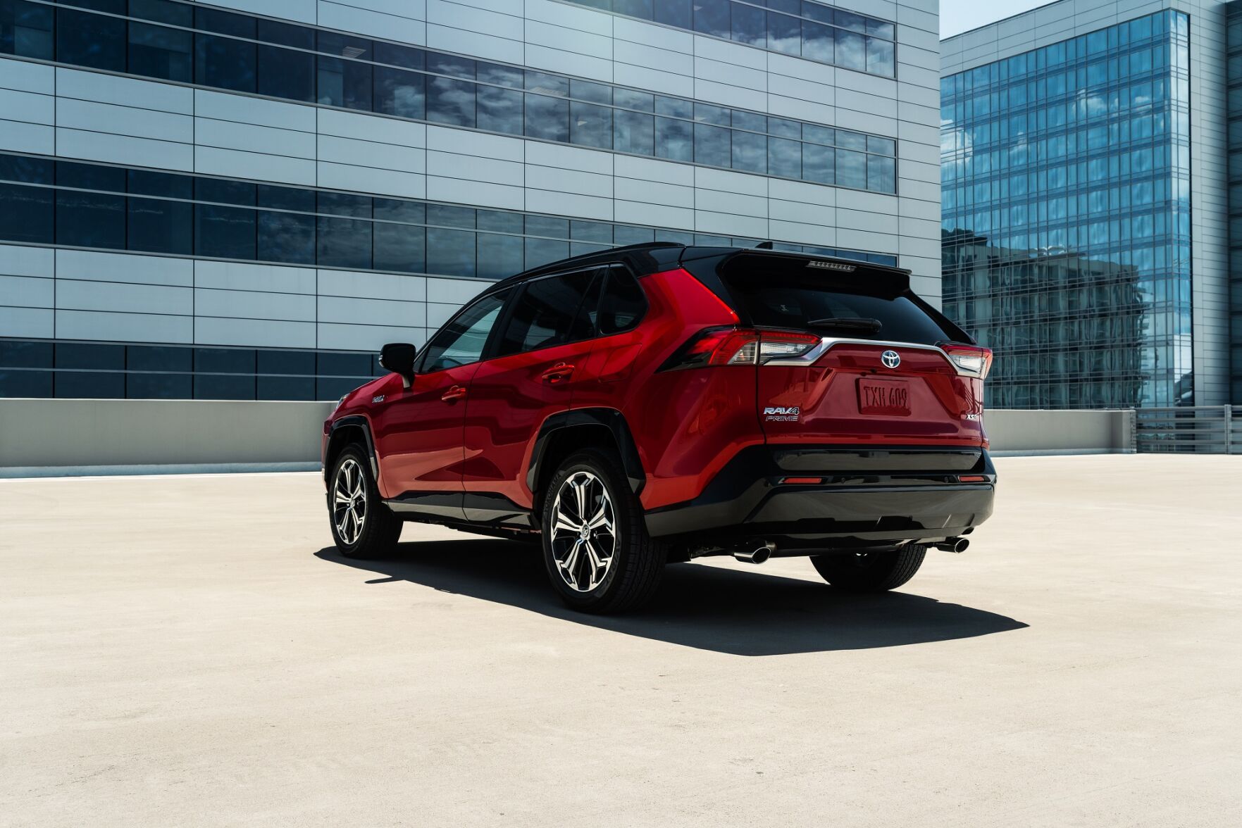 toyota2021rav4prime0328b.jpg